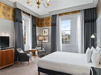 Caledonian Hotel